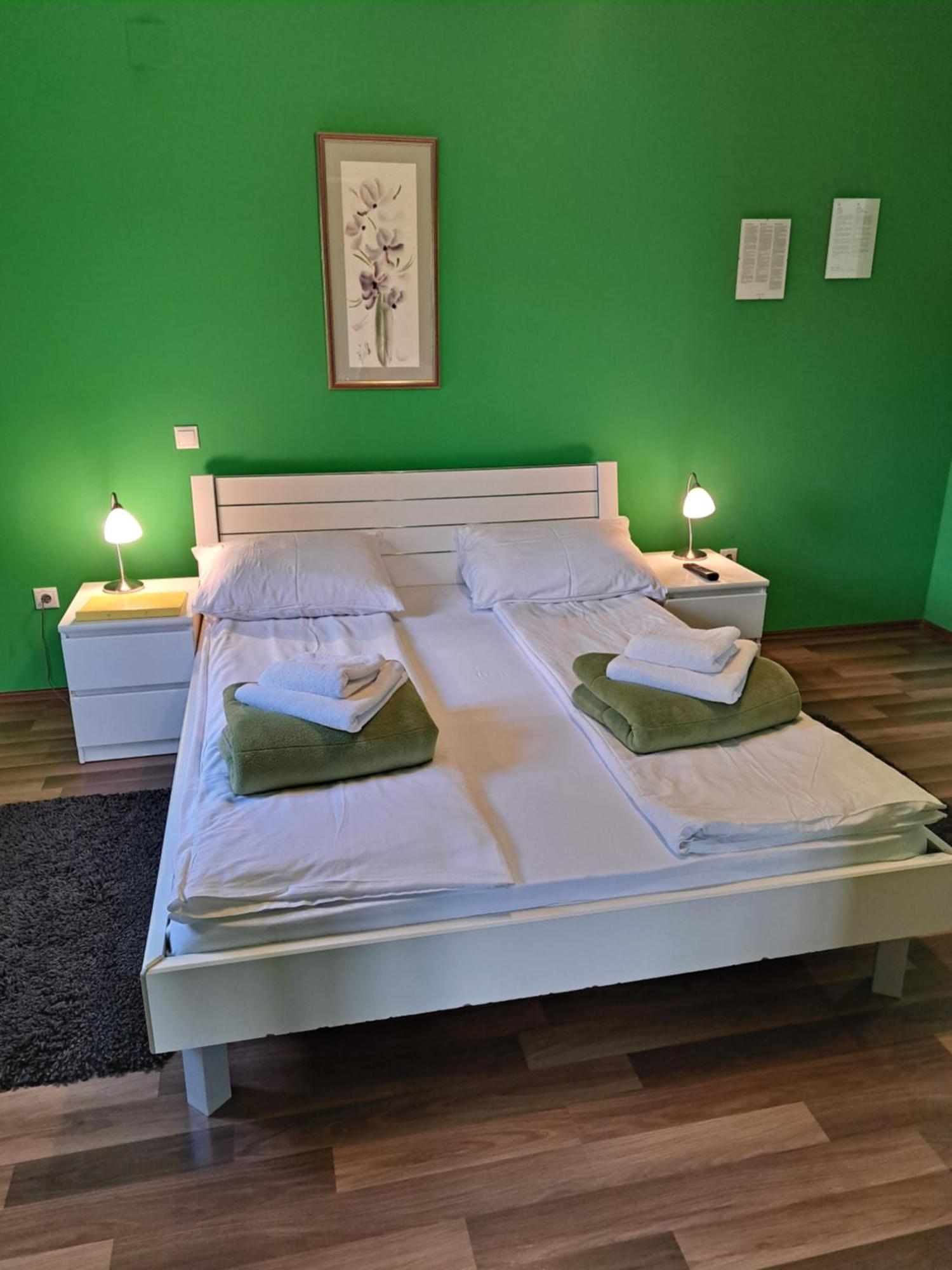Rooms Modrusan Слунь Екстер'єр фото